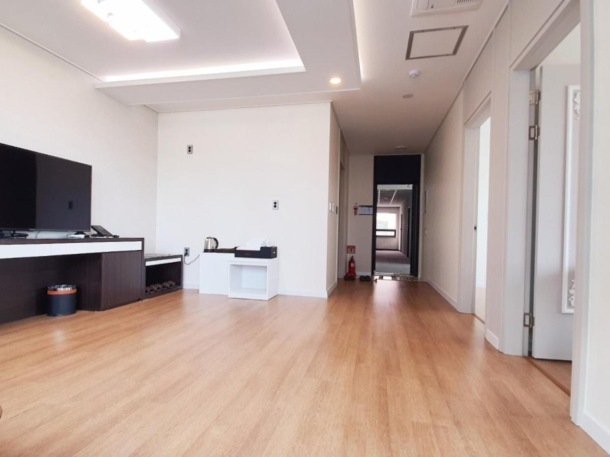 Hotel Wooin Mokpo Εξωτερικό φωτογραφία