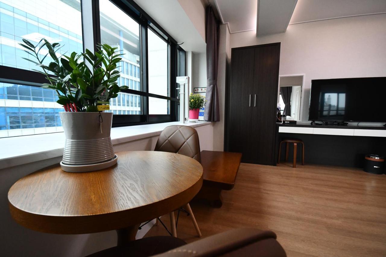 Hotel Wooin Mokpo Εξωτερικό φωτογραφία